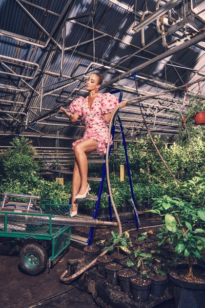 Новые начинания Бузовой не редко подвергаются хейту, в том числе и со стороны коллег