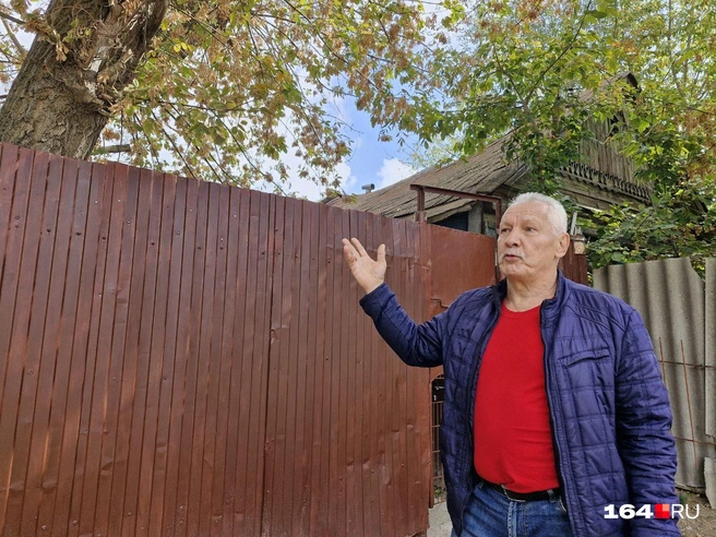 Харис Тугушев не знает, как урегулировать вопросы с властями, живя без денег | Источник: Виктория Федорова / 164.RU