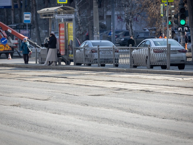 Улица Победы нуждается в капитальном восстановлении покрытия. | Источник: Владислав Лоншаков / E1.RU