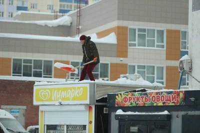 Novosibirsk Mayor Orders Roof Inspections, Over 500 Objects Checked