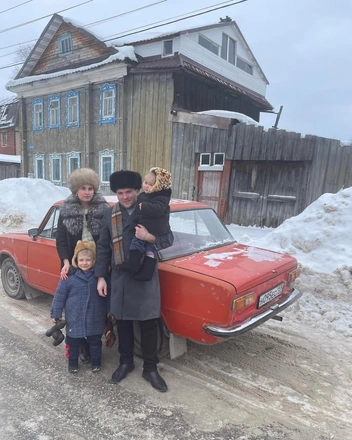Тот самый жигуль твоего папы | Источник: nastena_tuneva / Instagram*
