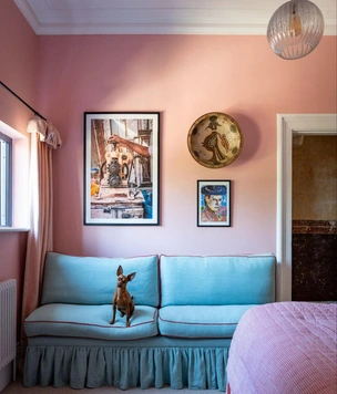 Цветной дом в Ноттингеме: как визажист стала дизайнером