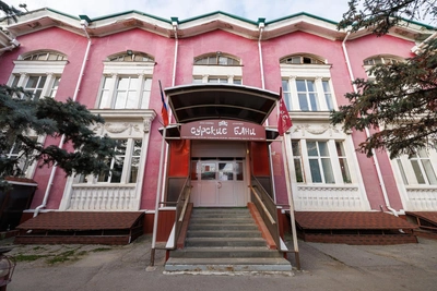 Легендарные Сурские бани в Волгограде закрылись