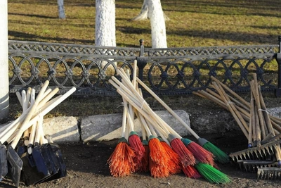 В Вологде начался двухмесячник по уборке города