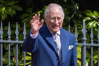 Королевская семья вызывает гнев из-за огромных выплат