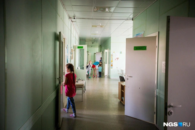 В Минздраве Ростовской области рассказали, почему дети стали чаще страдать от генетических заболеваний | Источник: Александр Ощепков / NGS.RU