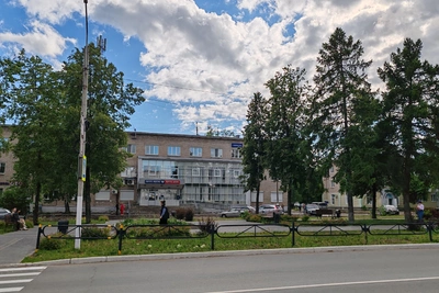 В Чайковском мужчина ударил директора топором