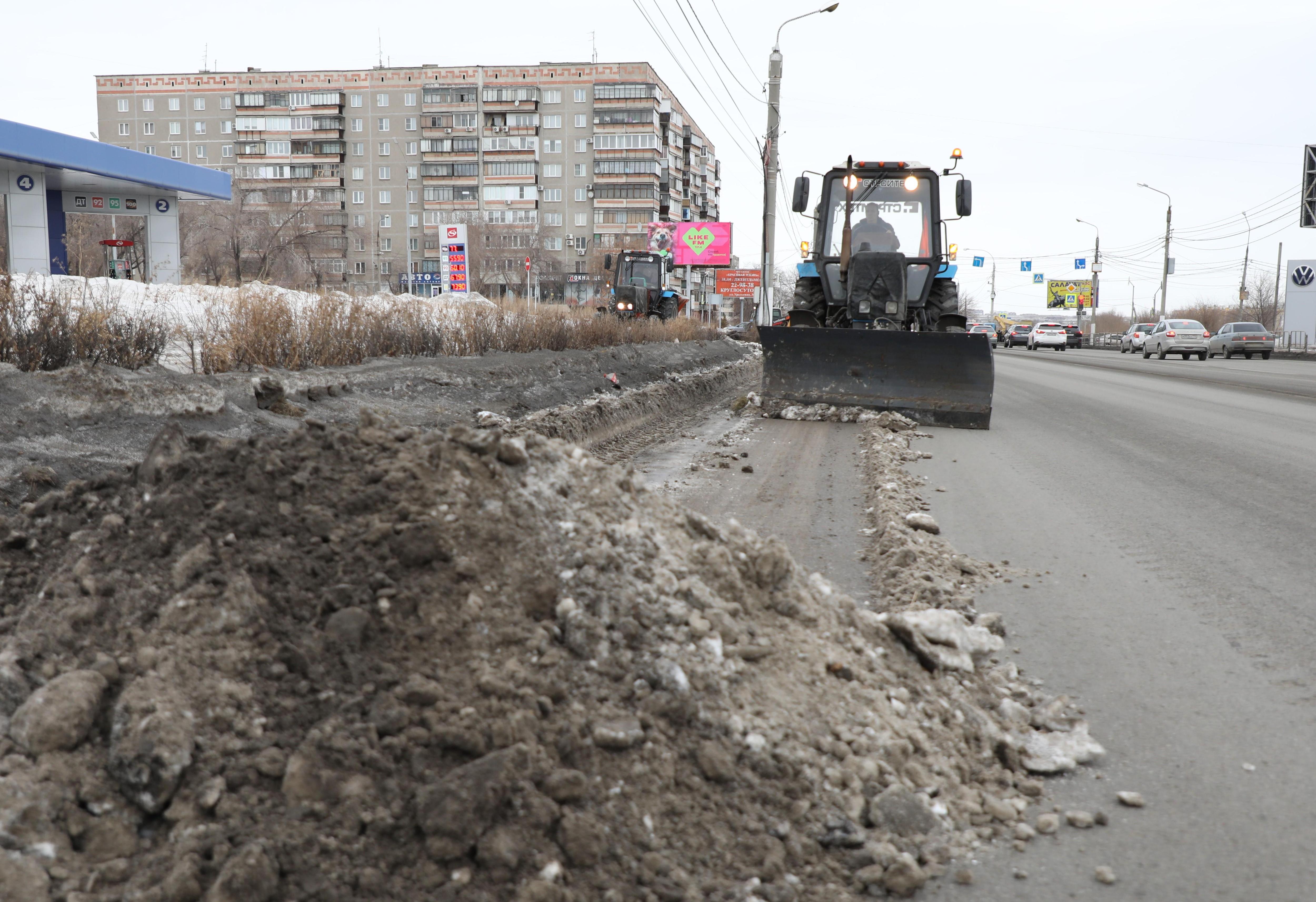 «Вообще запрещена обработка смесью»: в Магнитогорске дорожный подрядчик заявил, что вынужденно применял реагенты на улицах