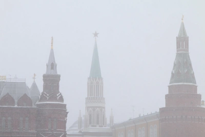 Метель и ветер в Москве: экстренное предупреждение МЧС