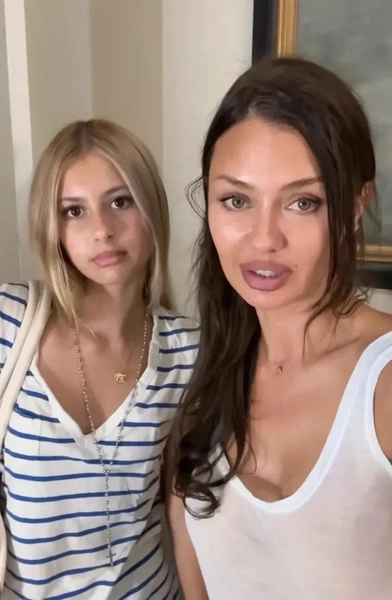 Виктория Боня с дочкой Анджелиной | www.starhit.ru