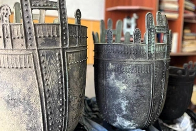 ФСБ изъяла у черных копателей древние котлы для КГУ