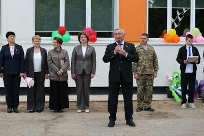Последние звонки прошли в Новгородской области