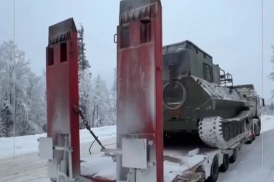 Power grid accident: extra snowmobiles and ATVs deployed