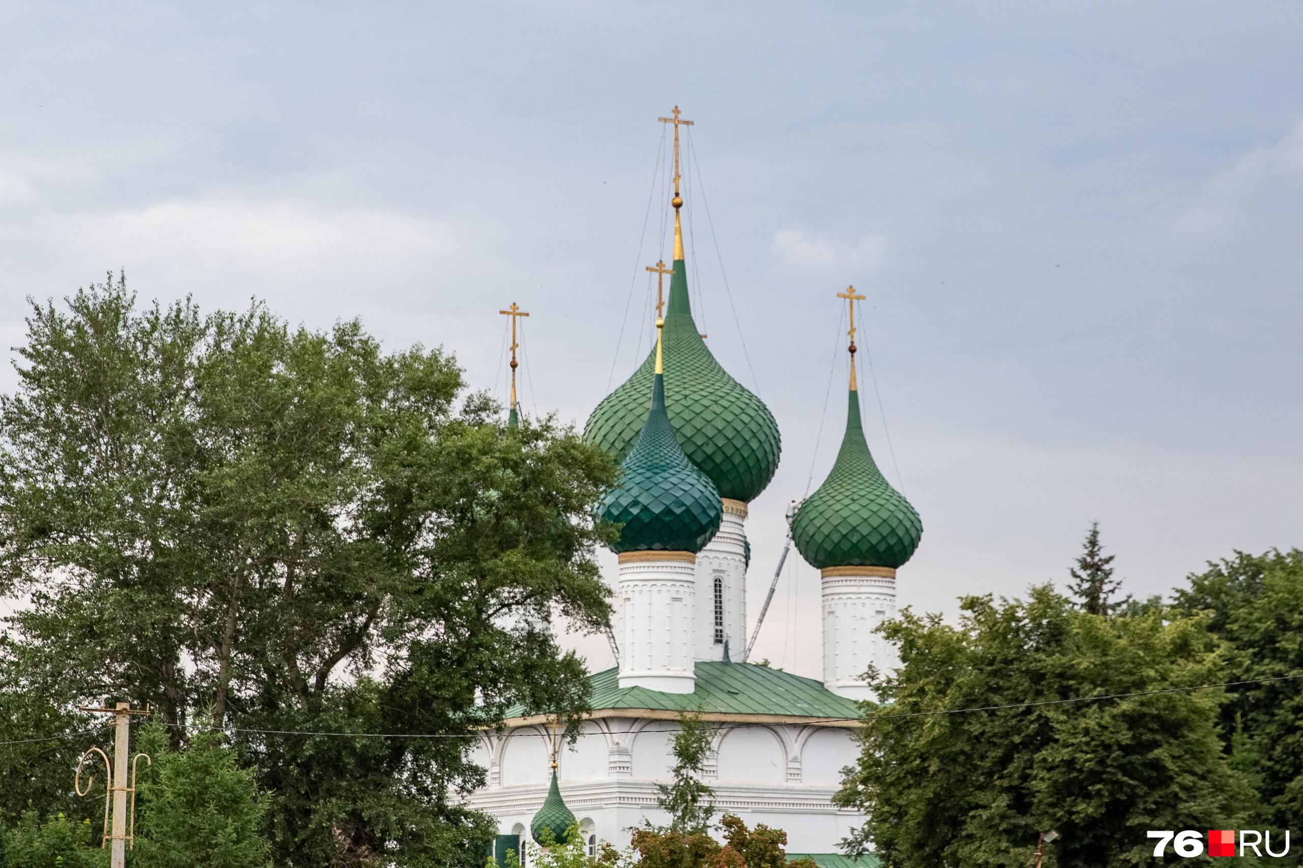 «Обещает теплую осень»: по приметам на день Евпатия Коловрата определяем, будет ли бабье лето 