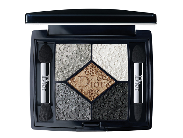 Палетка теней для век в оттенке 066 Smoky Sequins.