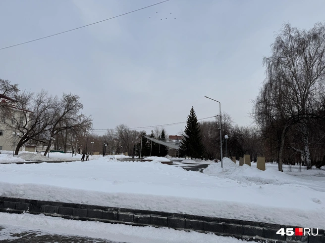 В горсаду теперь будет дорога  | Источник: Юлия Король