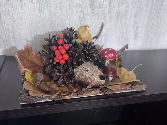 Ежик получился забавный | Источник: Ксения Михайловна / t.me