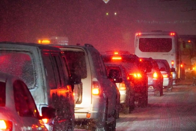 Monday Morning in Omsk: Dozens of Accidents Lead to Severe Traffic Jams