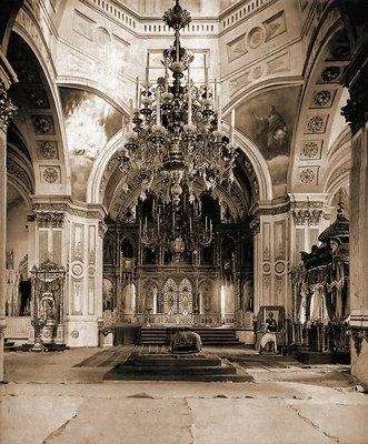 Вид на главный иконостас в Вознесенском соборе | Источник: Сайт Православной энциклопедии