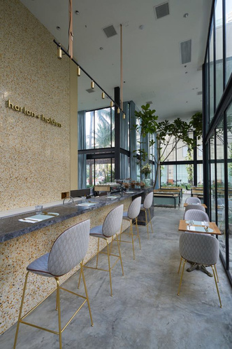 Дом из стекла: ресторан по дизайну Gamfratesi в Маниле (фото 3.2)