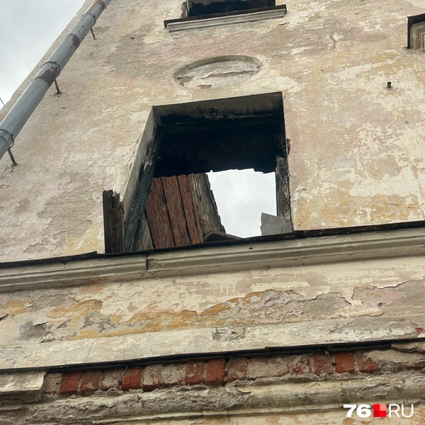 Конструкция кажется небезопасной | Источник: Екатерина Тарыгина / 76.RU