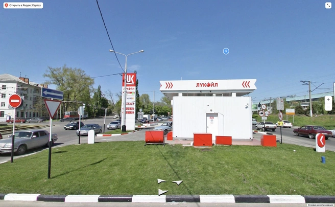 АЗС на улице Захарова в 2010-м | Источник: Yandex.ru