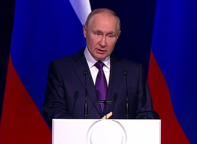 Путин заявил, что права и свободы граждан России должны быть незыблемы | 62.ru