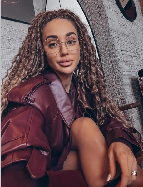 Виктория Цатурян | www.starhit.ru