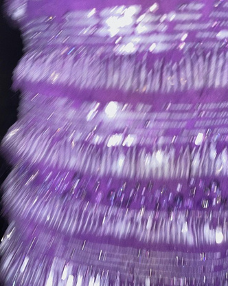 Фиолетовый — главный цвет модного сезона 2021-2021. Дикси Дамелио показывает, как его носить 💜