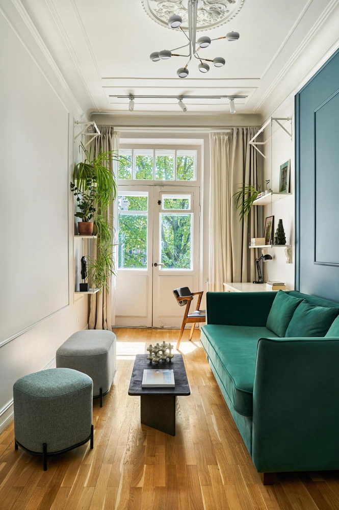 Светлая квартира в доме 1936 года в Санкт-Петербурге | Источник: Андрей Семенов