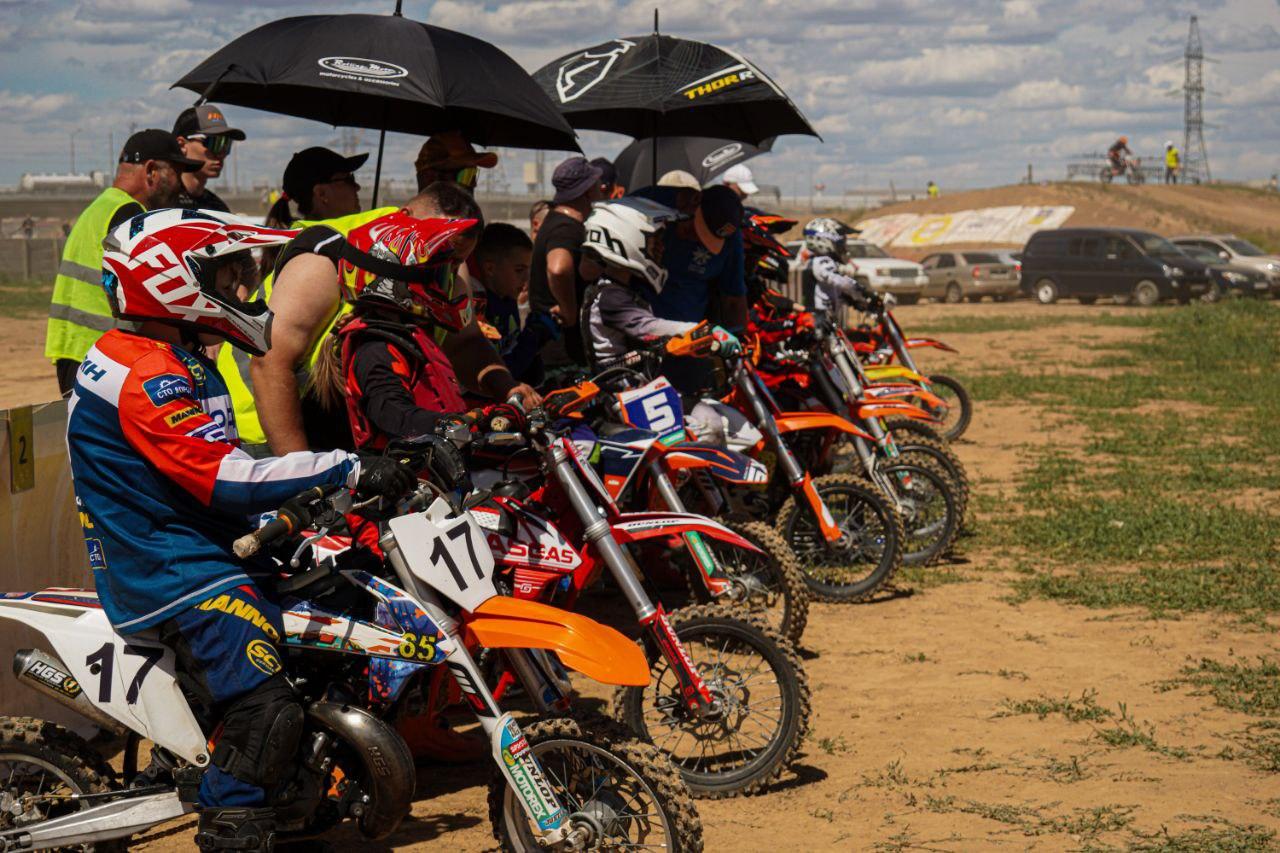 Под Волгоградом подростки показали, как могут летать мотоциклы