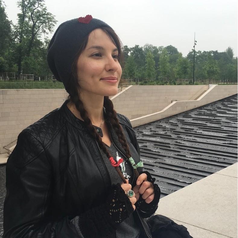 Попала в ДТП из-за наркотиков, а родители не пришли на похороны? Подруга Лены Миро рассказала, как все было на самом деле