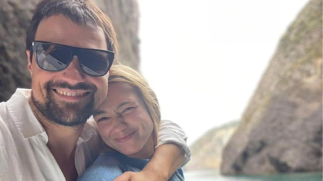 Мы узнали, почему Зуева потребовала алименты с Козловского за день до рождения его сына от Акиньшиной