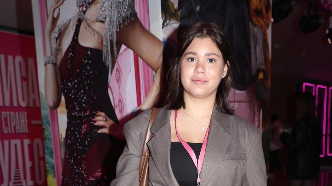 Дочь Даны Борисовой травят за лишний вес&nbsp;&mdash; всего полгода назад она сделала пластику живота и ягодиц