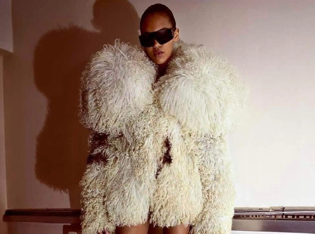 Когда улица для тебя — подиум: первая рекламная кампания Alexander McQueen под руководством Шона МакГирра