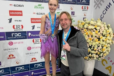 Лечение Костылевой оплатит академия Плющенко