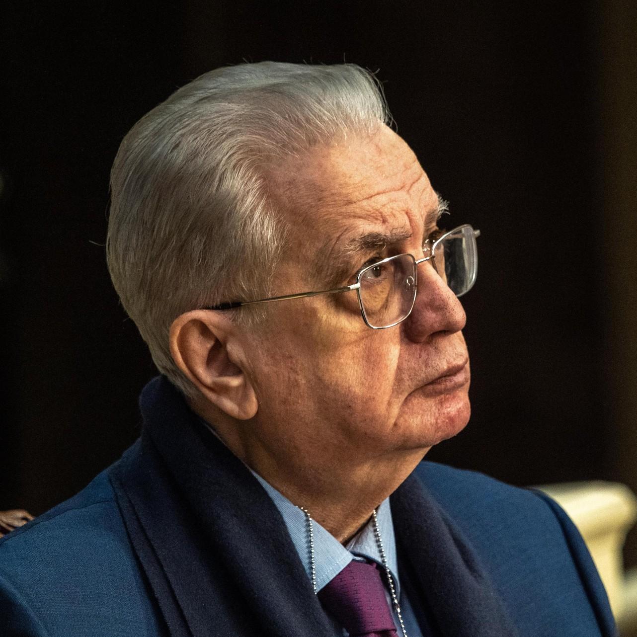<p>Михаил Пиотровский </p>