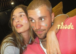 Семейный подряд: Джастин и Хейли Бибер представили совместную коллекцию Rhode