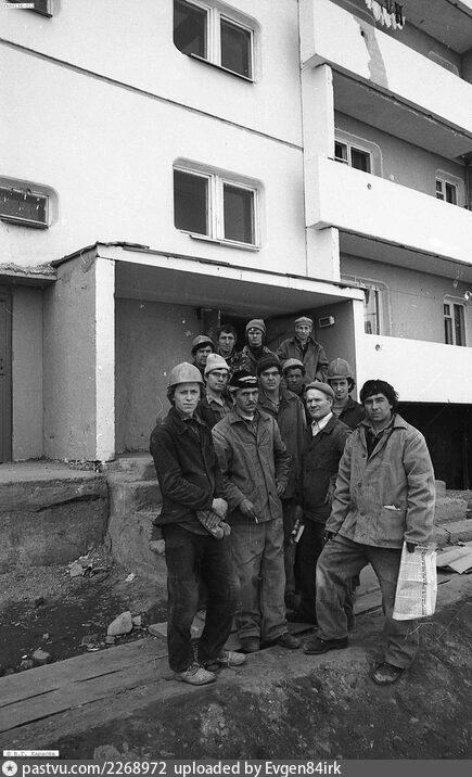 Первую блок-секцию сдали уже в 1982 году | Источник: Валерий Карасев / pastvu.com