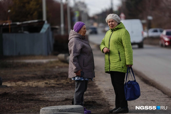 Галина провожала подругу к мужу | Источник: Евгений Софийчук / NGS55.RU