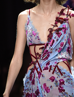 Неделя Высокой Моды в Париже: Atelier Versace FW2015/16