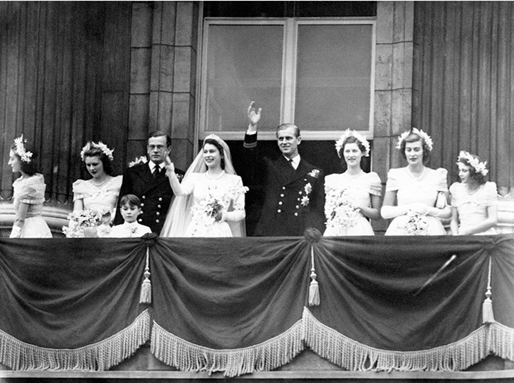 Фото №3 - 12 знаменитых королевских свадеб