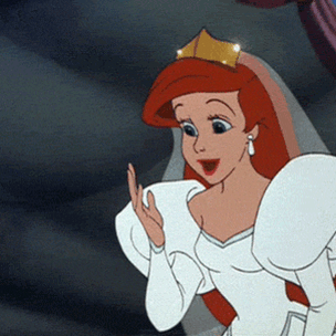 Тест: Выбирай наряды диснеевских принцесс, и мы скажем, в какое время года ты выйдешь замуж