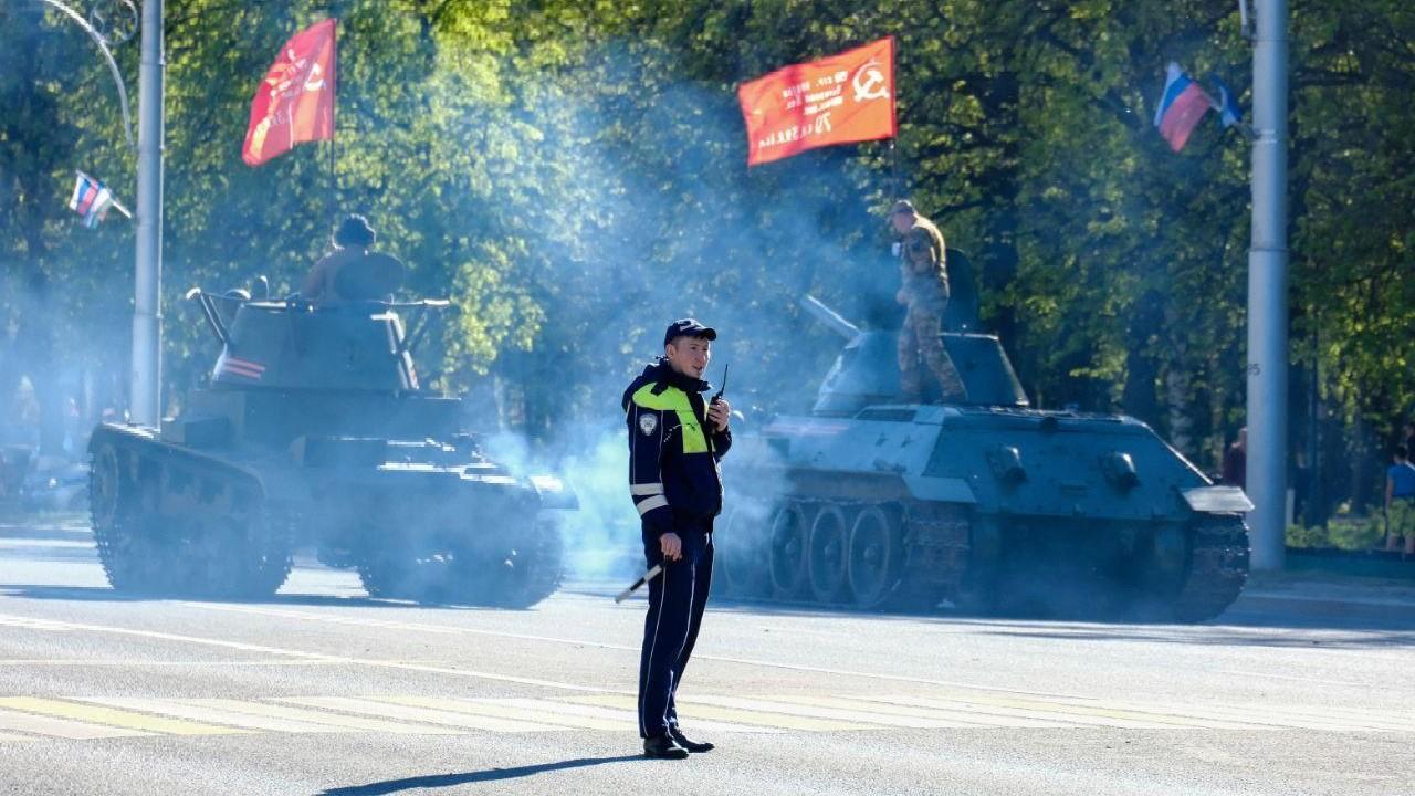 На проспект — только на танке: Уфу сковывают пробки под конец рабочего дня. Карта и схема объезда