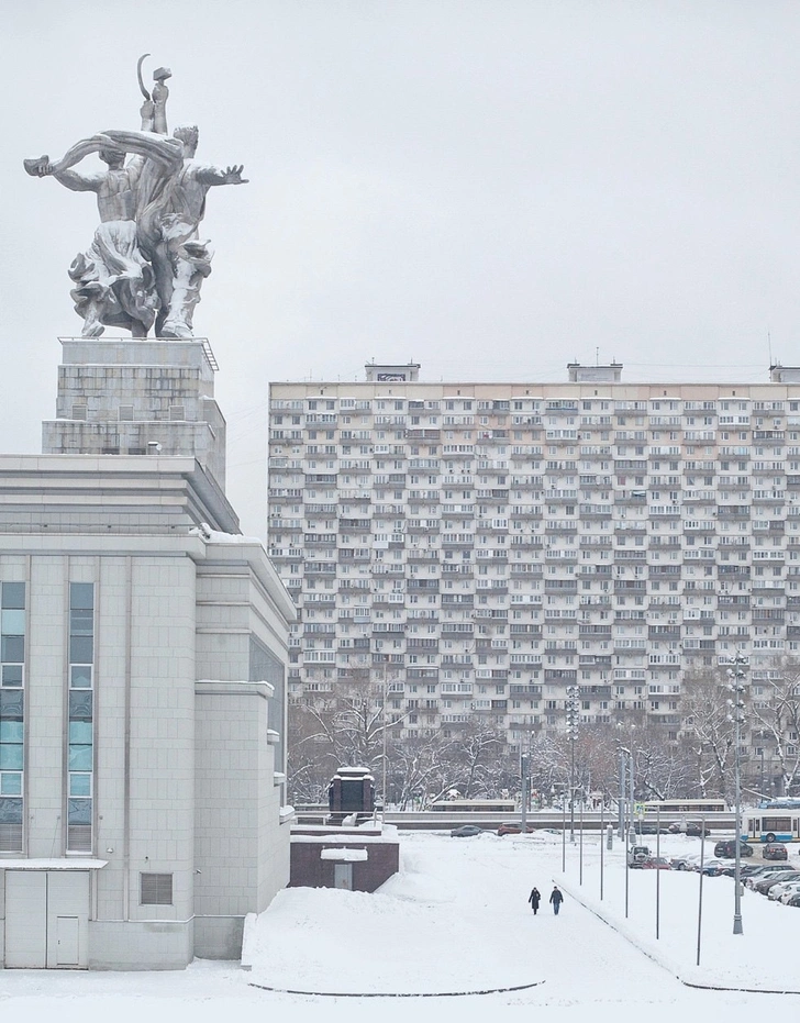 Архитектура в негативах: фотопроект Zupagrafika (фото 2)