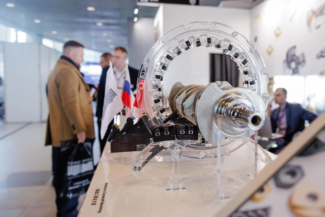 На выставке будут представлены инновационные разработки, инструменты, запчасти и комплектующие, спецодежда и многое другое | Источник: «ЭКСПОЧЕЛ»