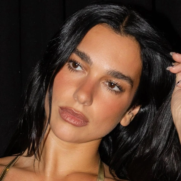 Источник: dualipa