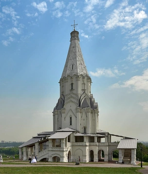 Древняя Москва: показываем 10 самых старых зданий столицы