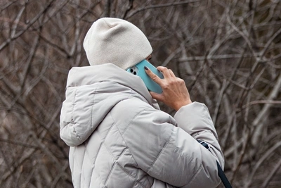 Женщина получила 280 часов работ за кражу телефона