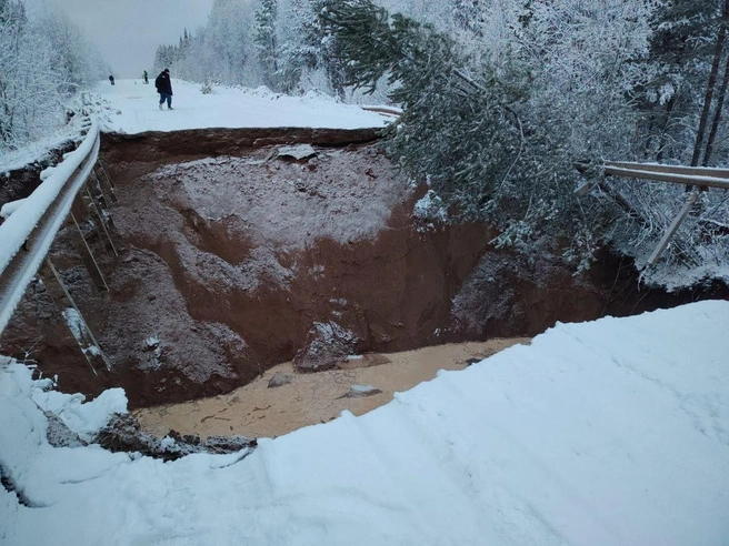 Такая ситуация была днем | Источник: Дороги Поморья+ / vk.com